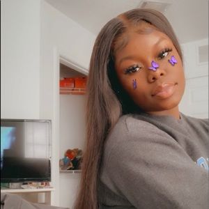 Meet your Posher, Tieasha